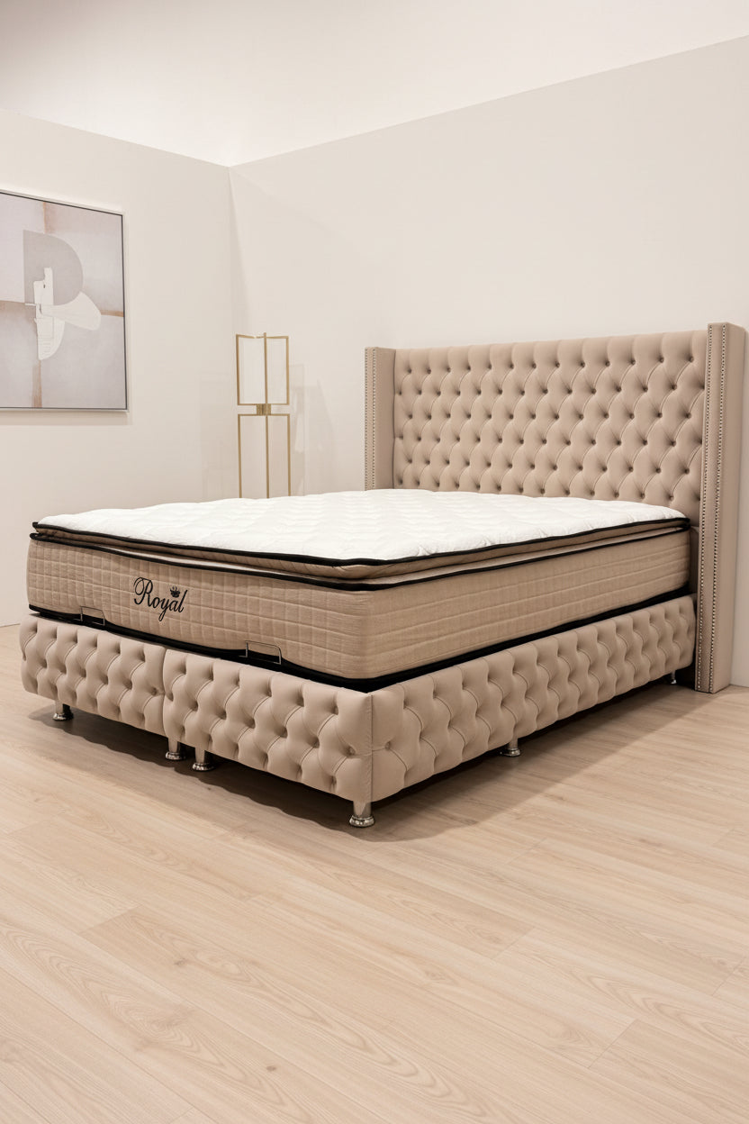 LIT COFFRE CLOUTE BEIGE